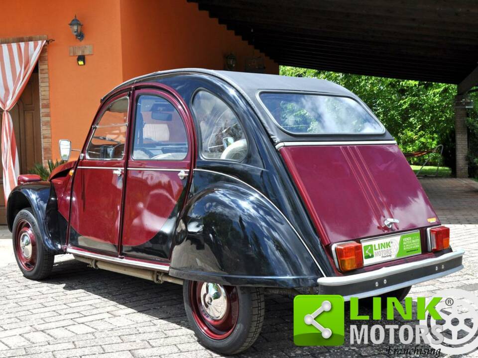 Immagine 8/10 di Citroën 2 CV 6 (1977)