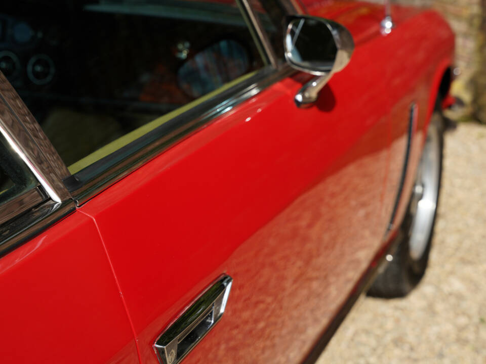 Image 42/50 of Jensen Interceptor MK III (1976)