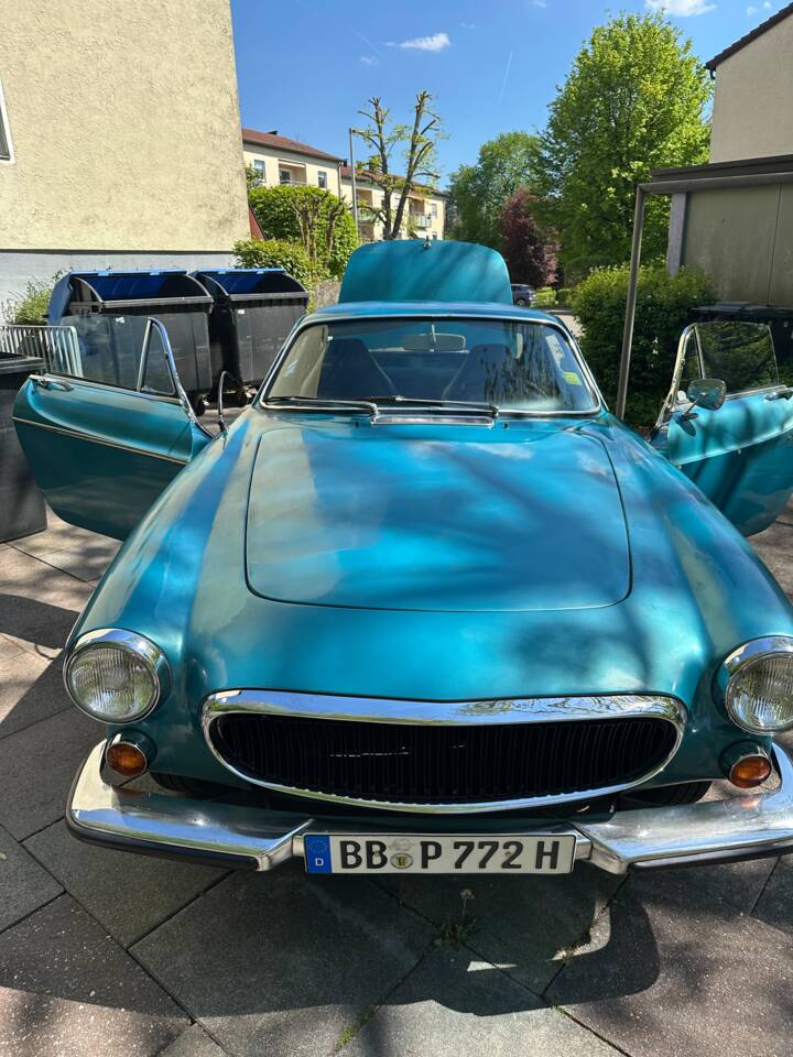 Image 6/15 of Volvo 1800 E (1972)