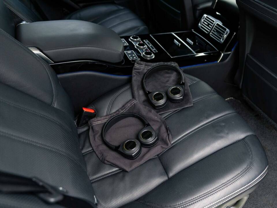 Image 35/38 of Land Rover Range Rover V8 SV Autobiography (2016)