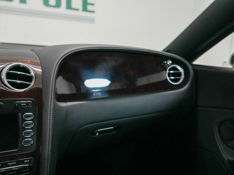 Image 37/39 de Bentley Continental GT (2007)