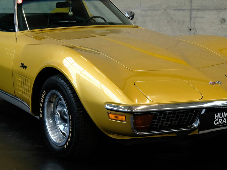 Image 13/23 of Chevrolet Corvette Stingray (1971)