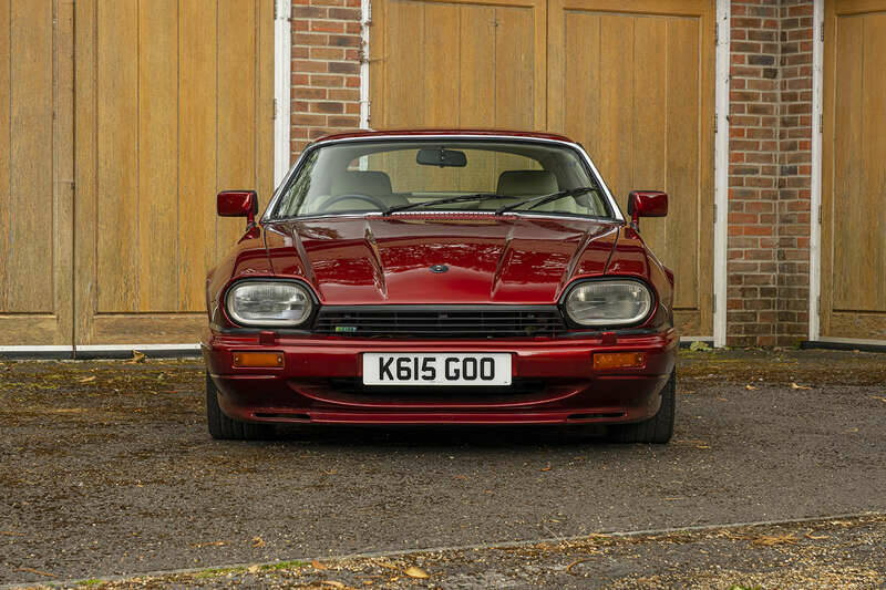 Image 6/50 of Jaguar XJS 6.0 (1993)