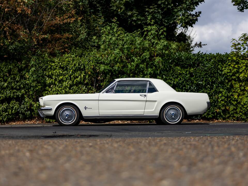 Image 17/50 of Ford Mustang 200 (1966)