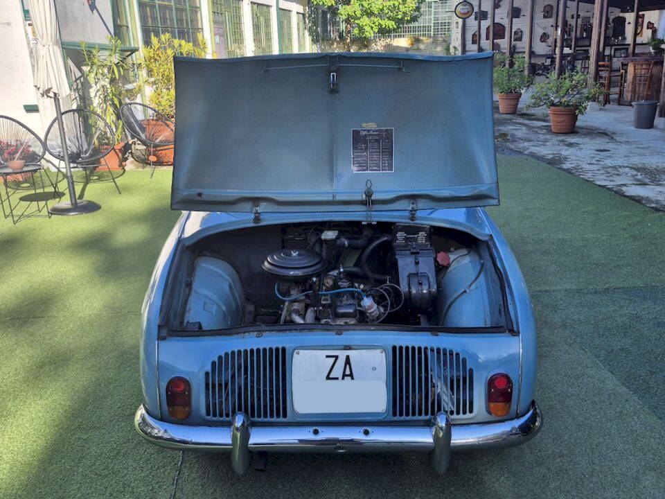 Image 58/64 of Alfa Romeo Dauphine R 1090 (1961)