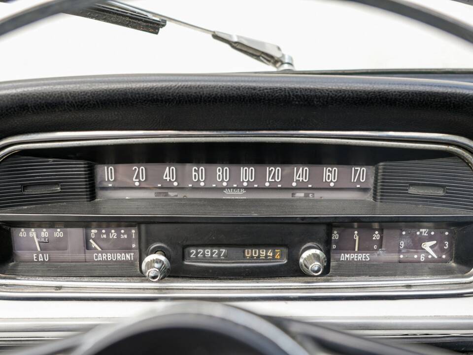Imagen 9/36 de Peugeot 404 Injection (1967)