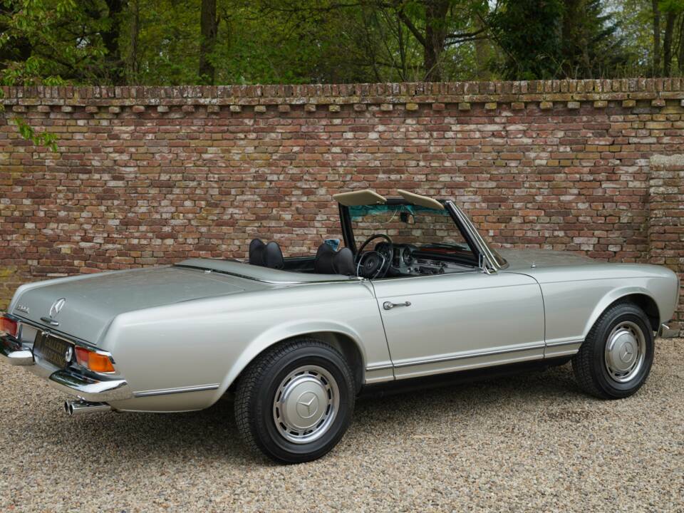 Imagen 19/50 de Mercedes-Benz 280 SL (1969)