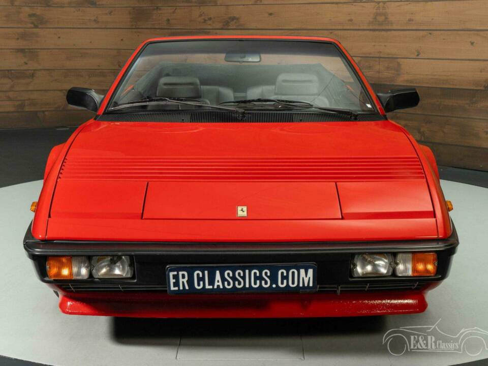 Immagine 6/19 di Ferrari Mondial Quattrovalvole (1984)