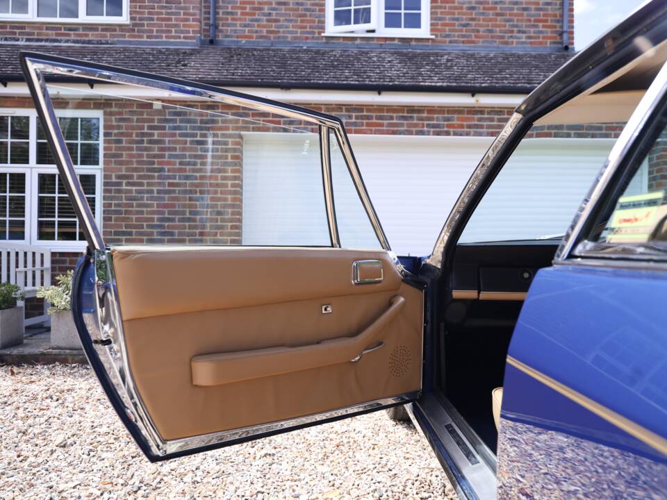 Image 42/50 de Jensen Interceptor MK III (1972)