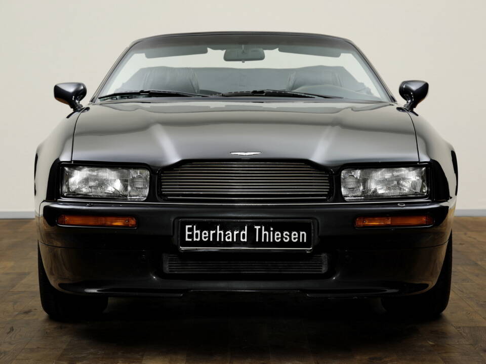 Image 4/15 de Aston Martin Virage Volante (1994)