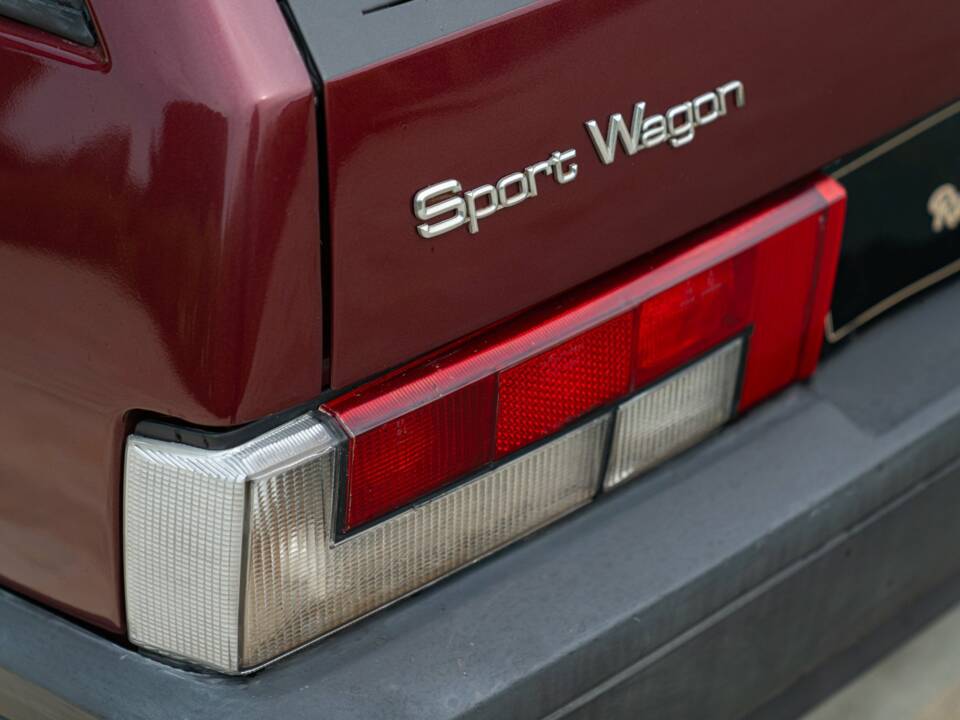 Image 20/50 of Alfa Romeo 33 - 1.3 Sportwagon 4x4 (1992)