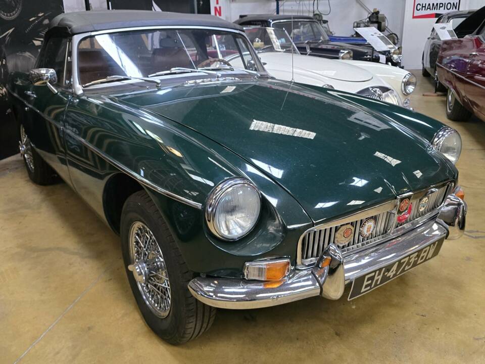 Imagen 2/49 de MG MGB (1979)