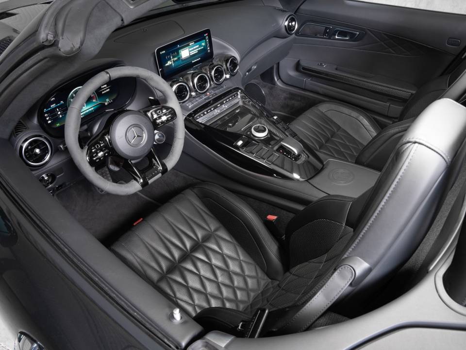 Image 7/22 de Mercedes-AMG GT-R (2020)