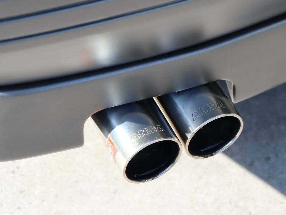 Imagen 34/50 de Alfa Romeo 164 3.0 V6 Quadrifoglio (1991)