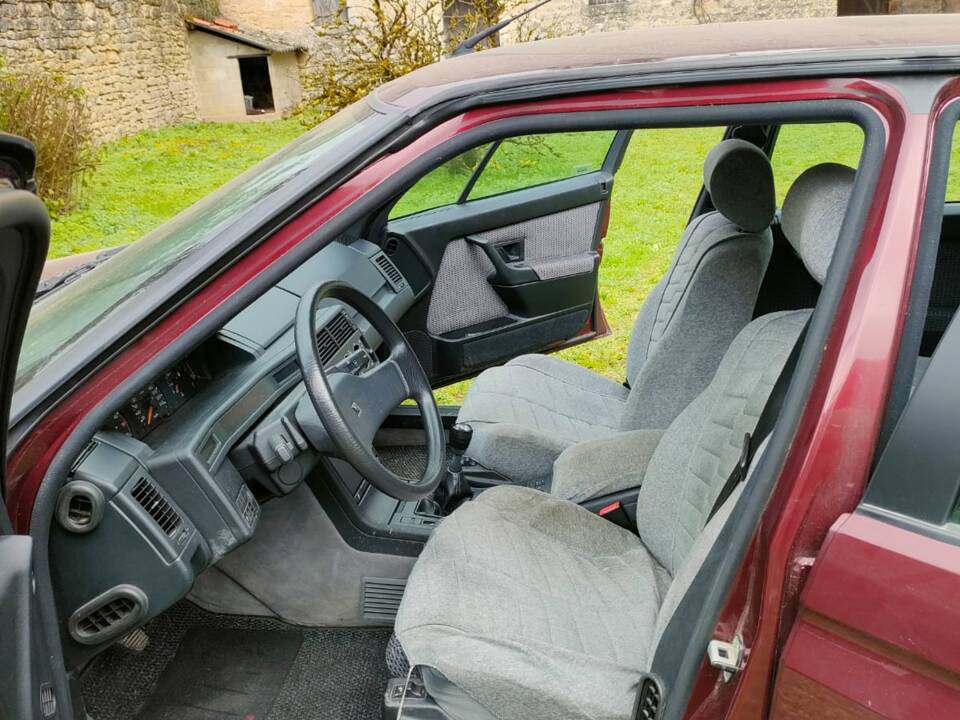 Bild 7/10 von Citroën XM Turbo CT (1993)