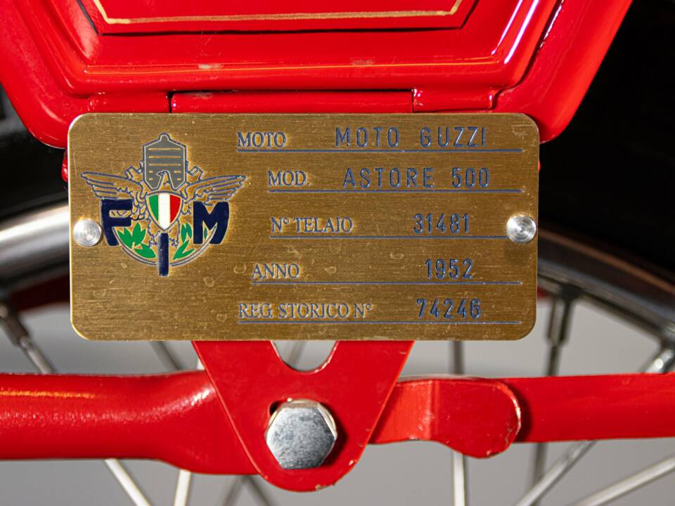 Image 50/50 de Moto Guzzi Astore (1952)