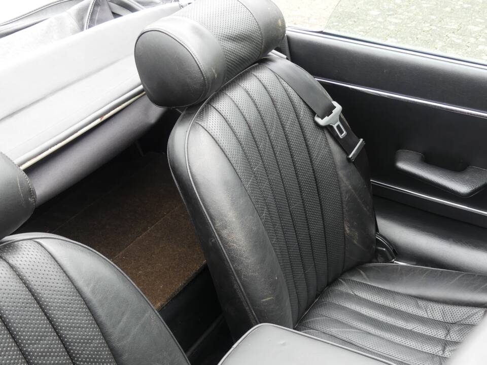 Image 32/74 de Jaguar Type E V12 (1973)