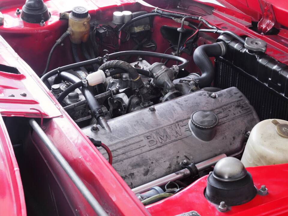 Bild 32/38 von BMW 2002 (1974)