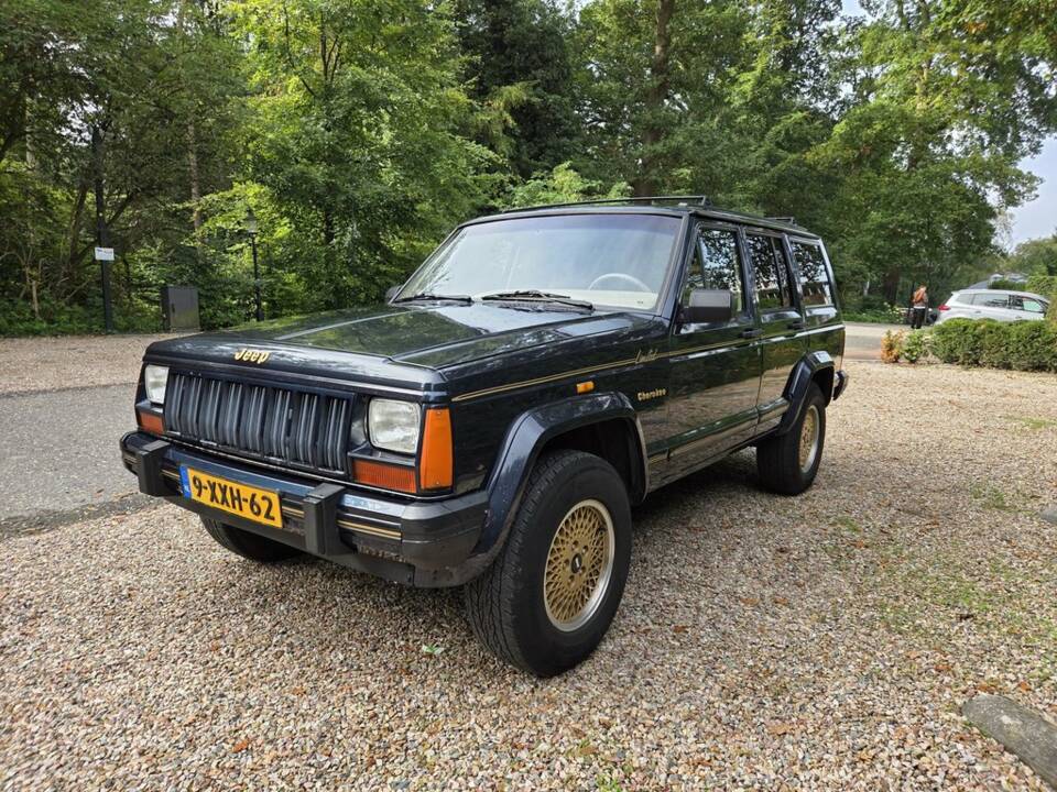 Image 4/8 de Jeep Cherokee (1990)