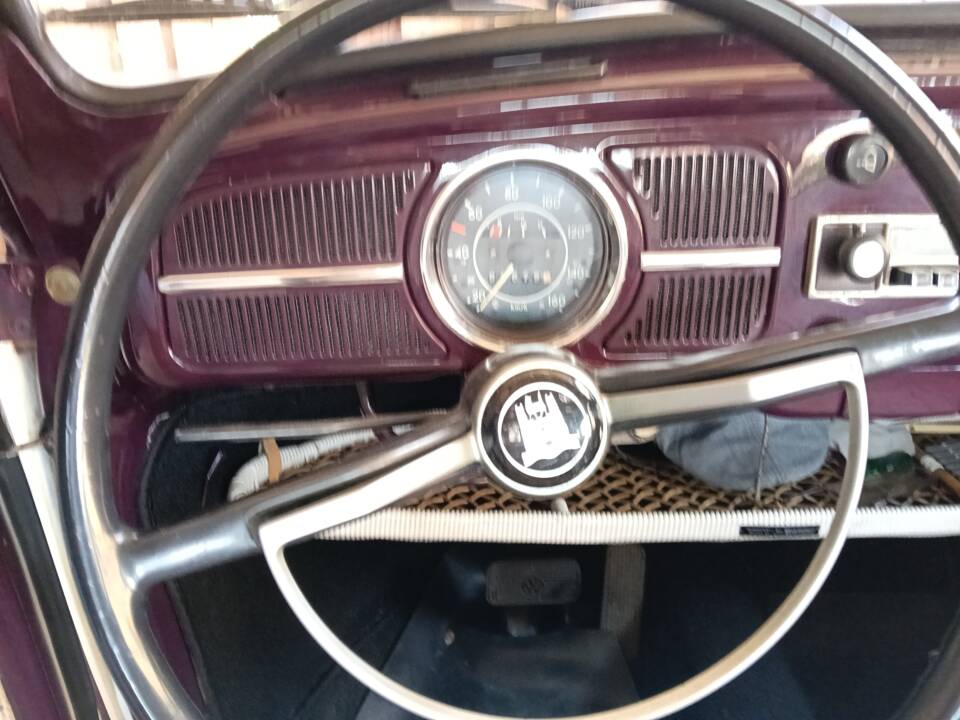 Image 8/10 of Volkswagen Beetle 1200 (1969)