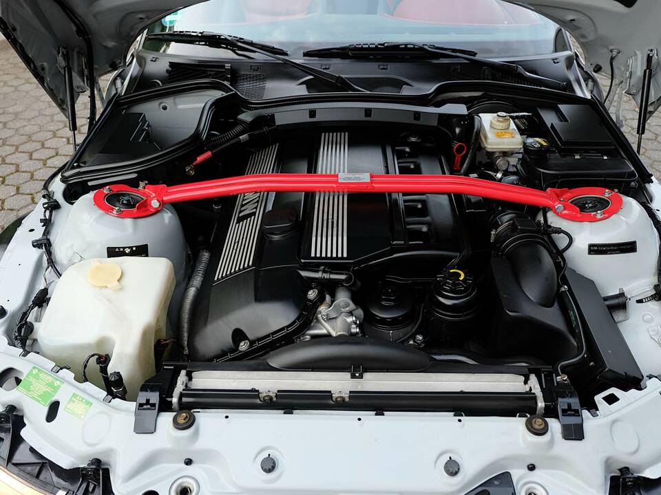 Immagine 35/45 di BMW Z3 Convertible 3.0 (2002)