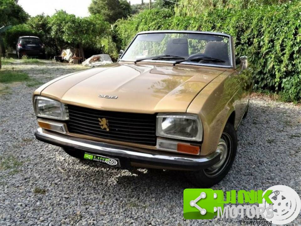 Bild 8/10 von Peugeot 304 Cabriolet (1975)