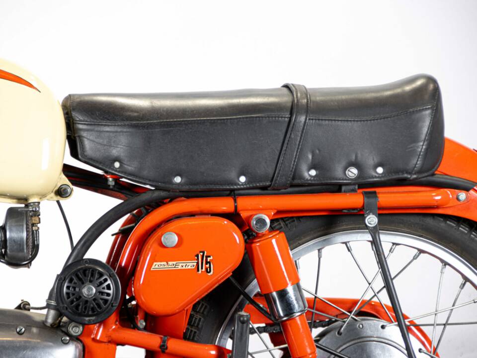 Bild 15/50 von Gilera 175 Sport (1956)