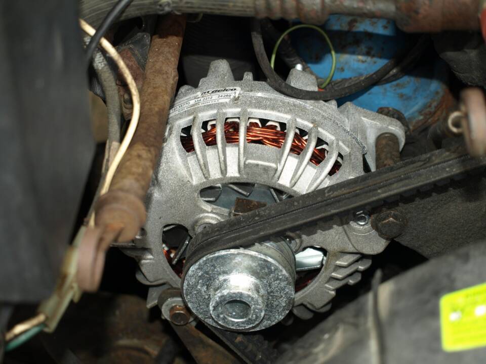 Immagine 36/143 di Dodge B 200 Sportsman (1978)
