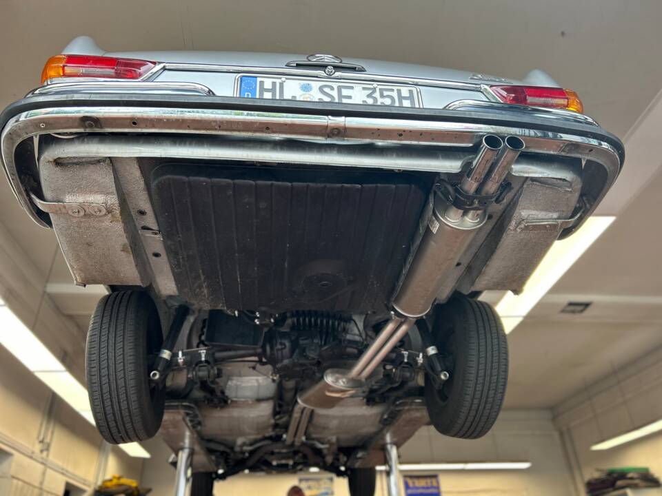 Image 86/95 of Mercedes-Benz 280 SE 3,5 (1970)