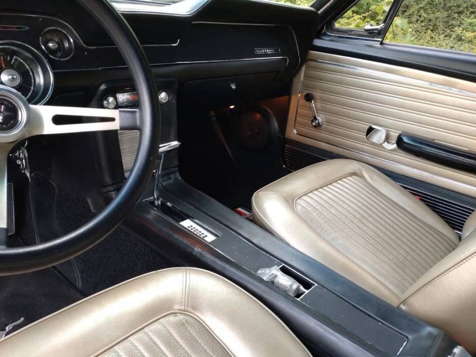 Image 13/16 of Ford Mustang GT 390 (1968)