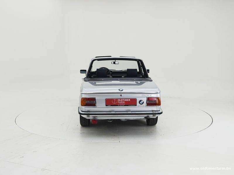 Image 7/15 of BMW 2002 Baur (1974)