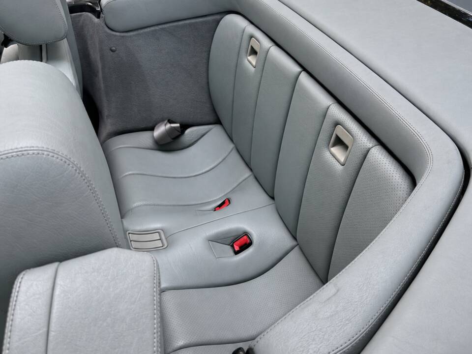 Image 9/18 de Mercedes-Benz 300 SL (1993)