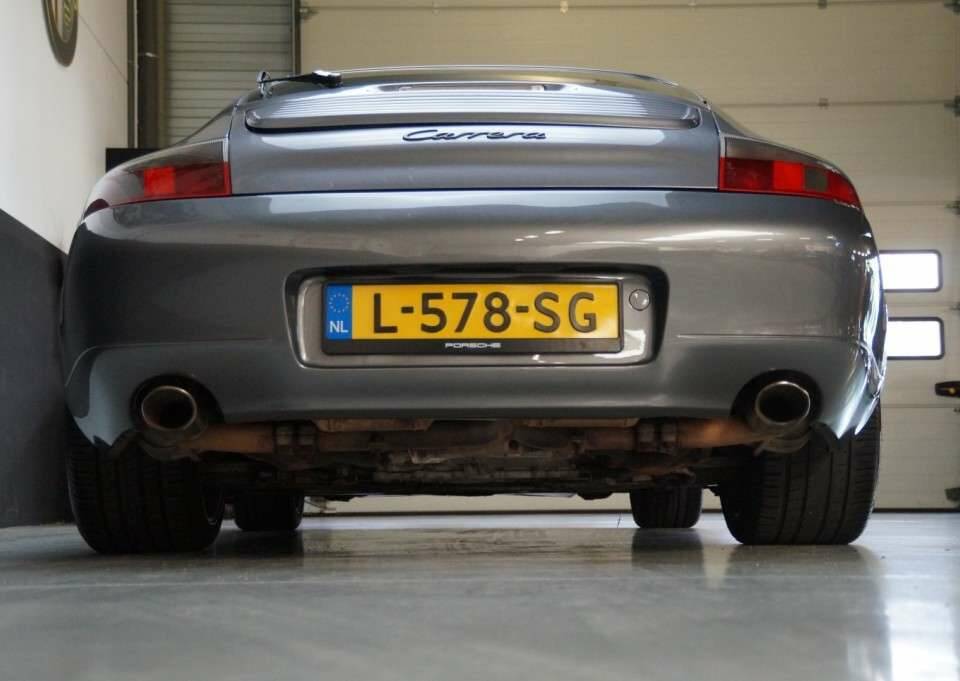Afbeelding 29/50 van Porsche 911 Carrera (2001)