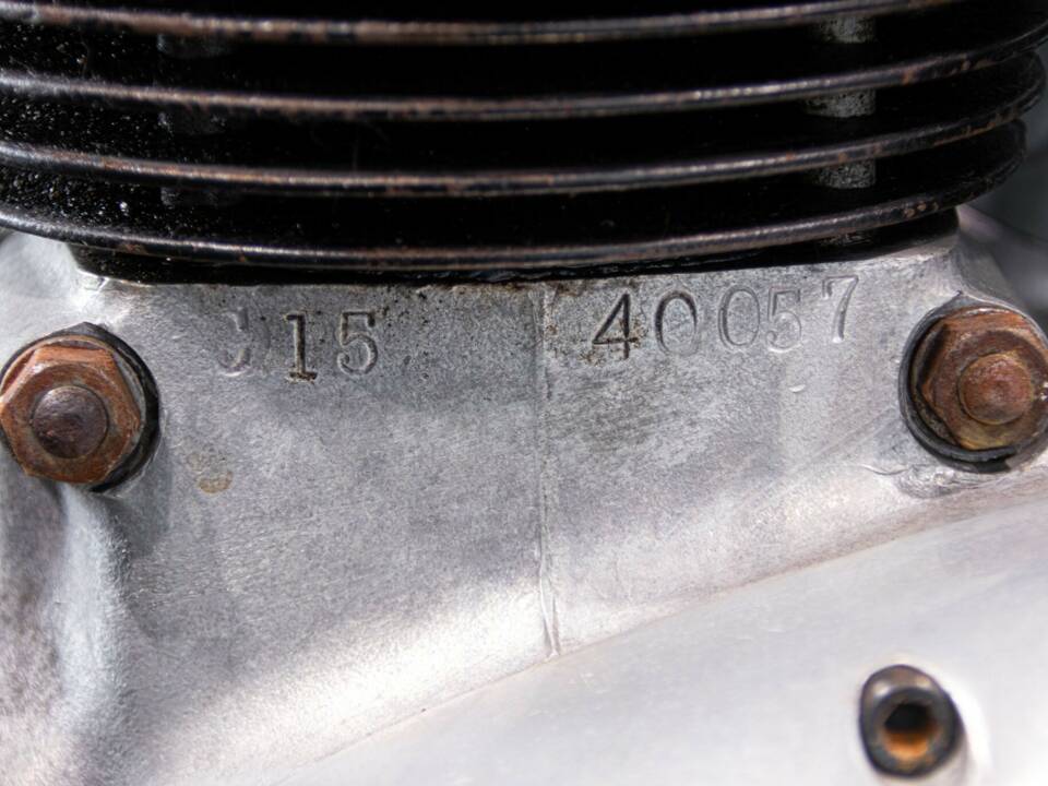 Bild 32/50 von BSA C 15 Scrambler (1963)