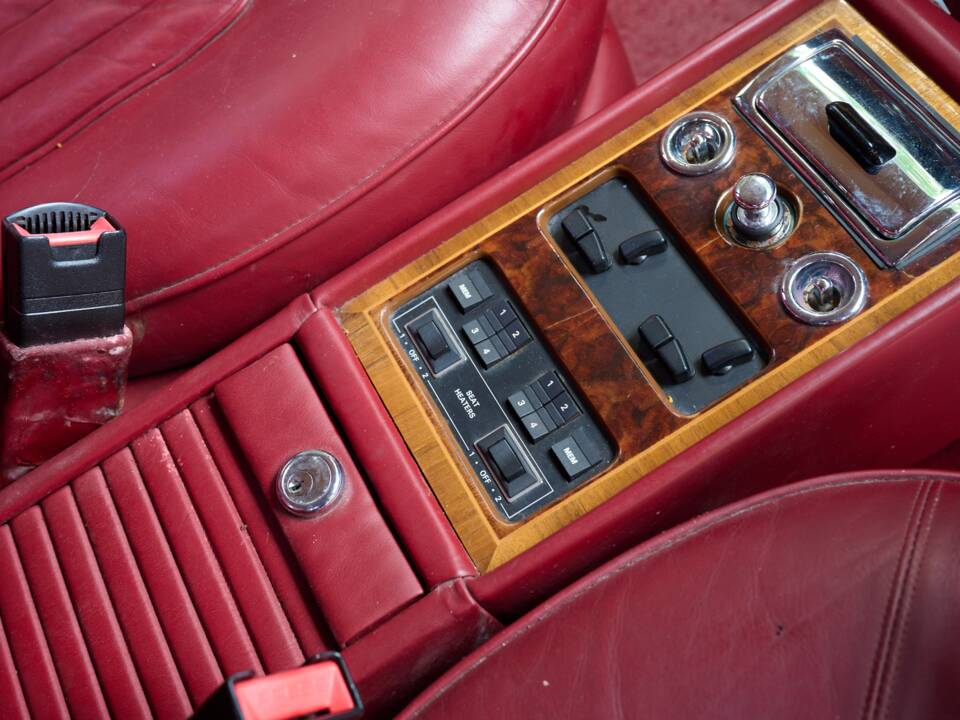 Bild 21/46 von Rolls-Royce Silver Spur II (1990)