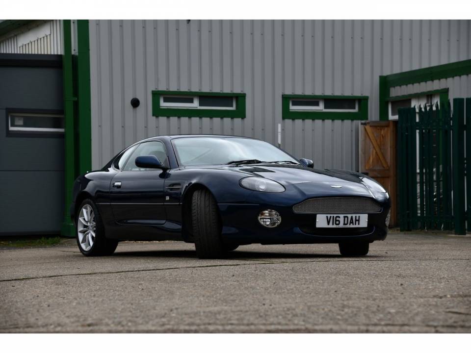 Imagen 1/14 de Aston Martin DB 7 Vantage (2001)