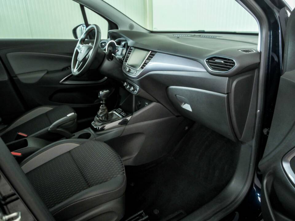Immagine 29/50 di Opel Crossland X 1.2 Turbo (2019)