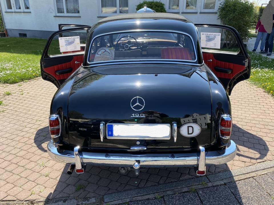 Imagen 9/18 de Mercedes-Benz 190 (1957)