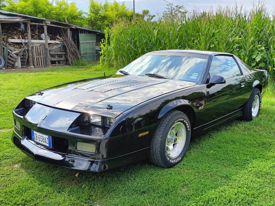 Bild 4/8 von Chevrolet Camaro Z28 (1985)