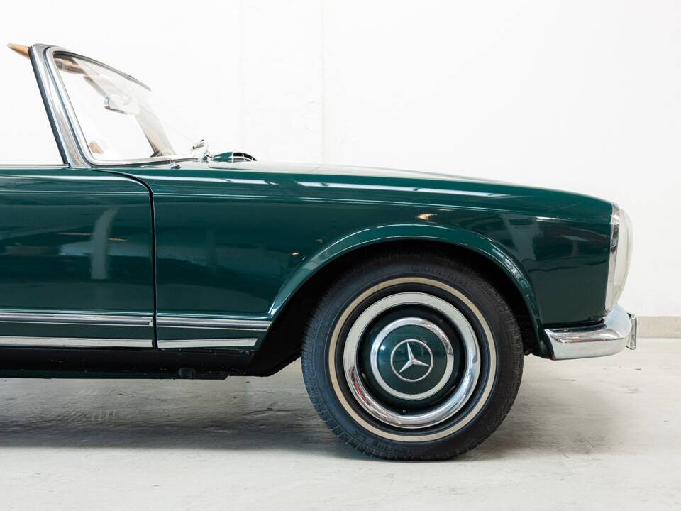 Immagine 21/32 di Mercedes-Benz 250 SL (1967)