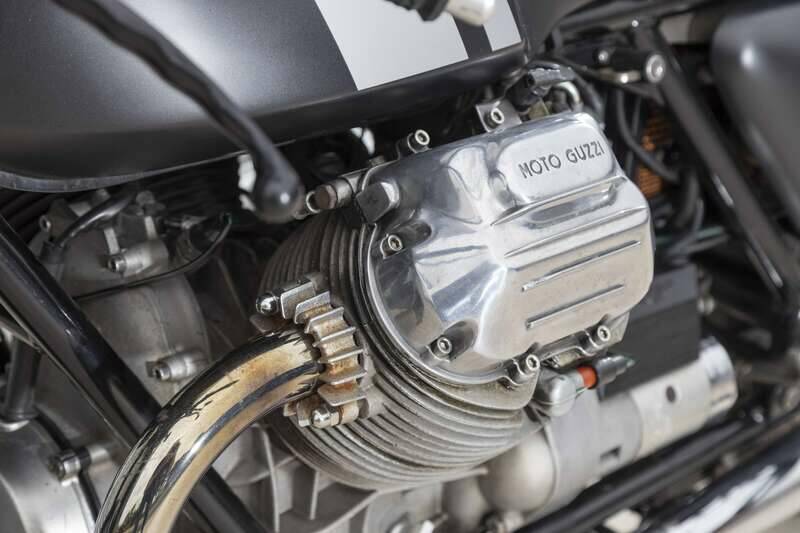 Bild 17/38 von Moto Guzzi 1000 SP (1981)