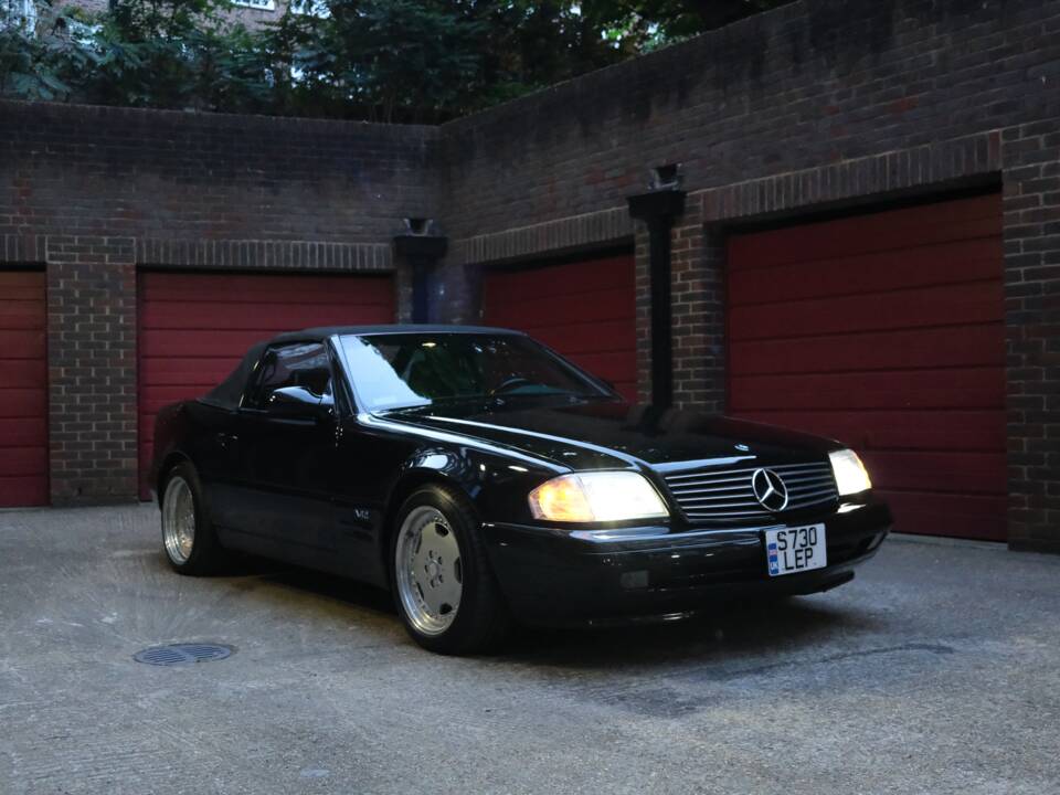 Image 87/100 of Mercedes-Benz SL 600 (1998)