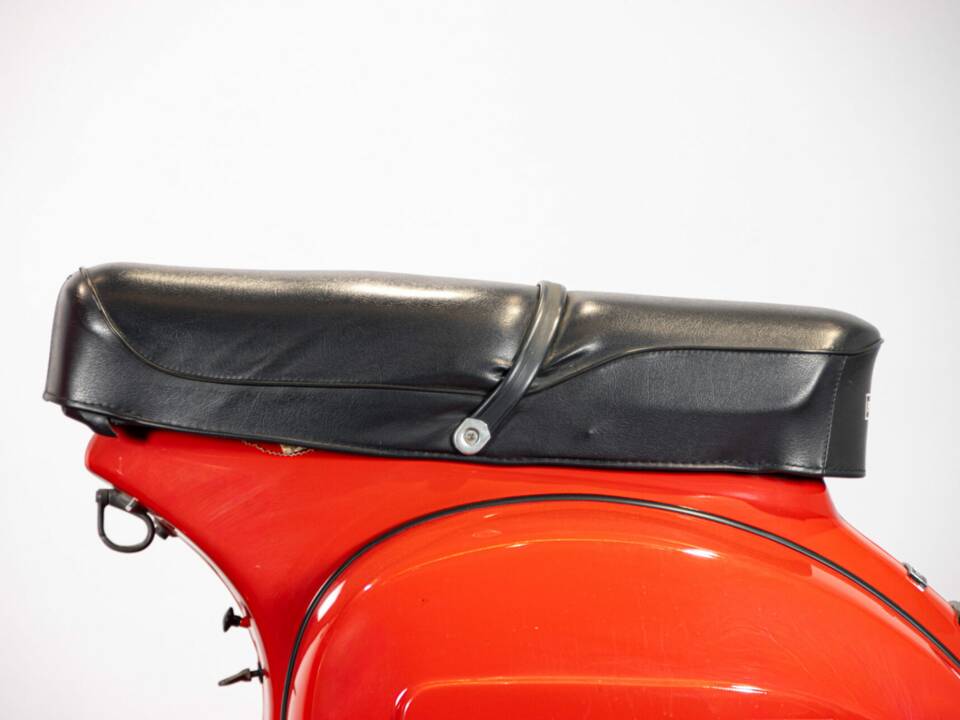 Immagine 17/50 di Piaggio Vespa 200 Rally (1974)