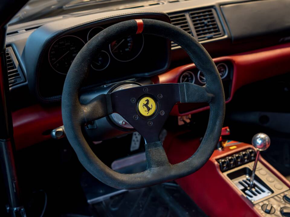 Image 20/35 de Ferrari F 355 Challenge (1995)