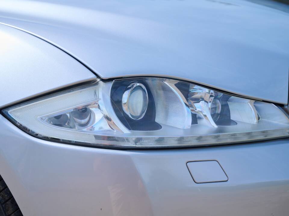 Image 6/10 of Jaguar XJ 5.0 (2012)
