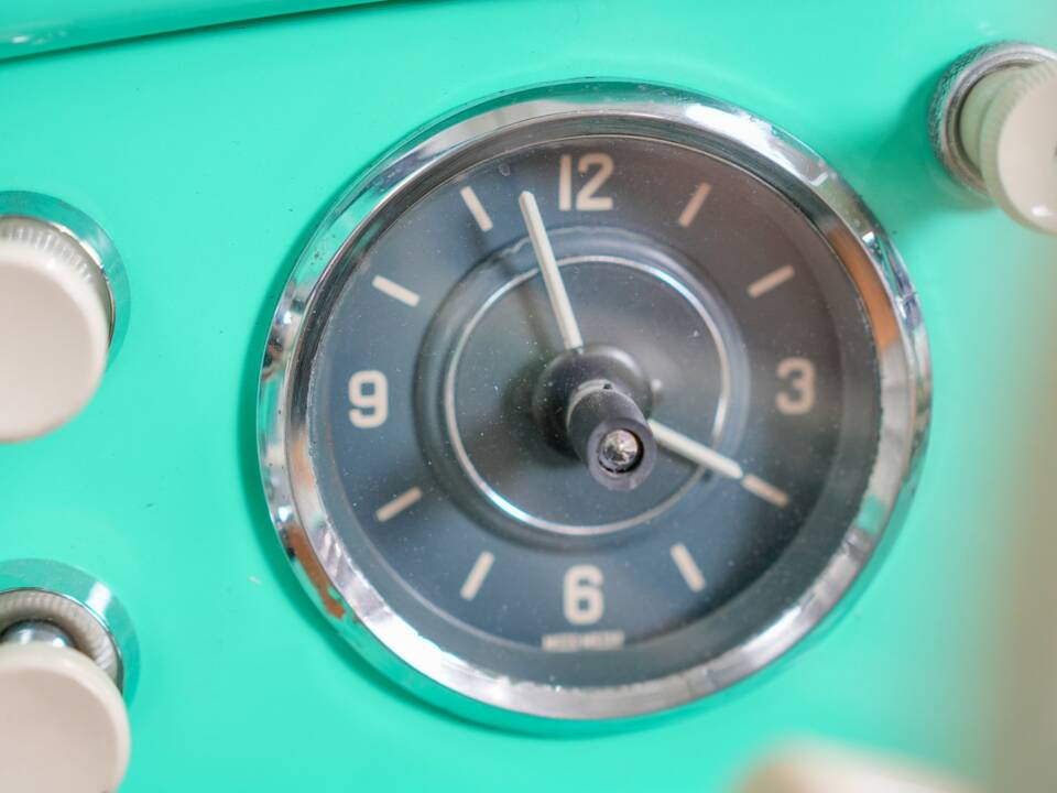 Image 31/42 de Amphicar 770 (1964)