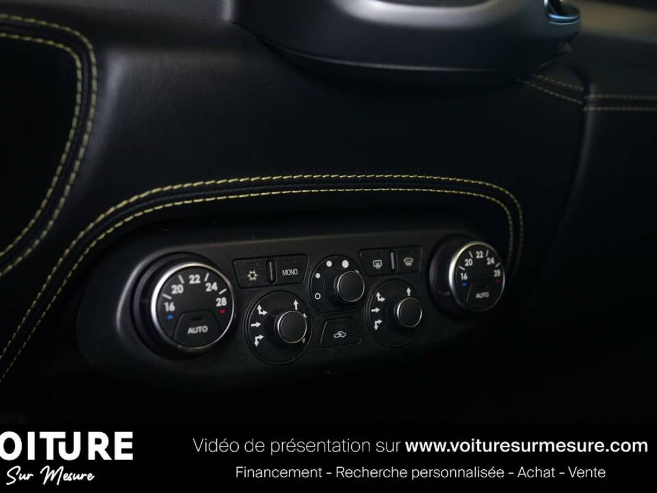 Immagine 17/28 di Ferrari 458 Spider (2012)