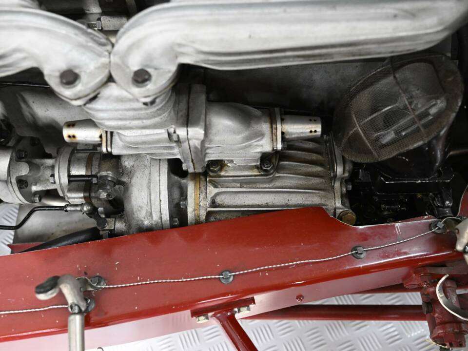 Image 22/50 of Alfa Romeo 8C 2300 Monza (1932)