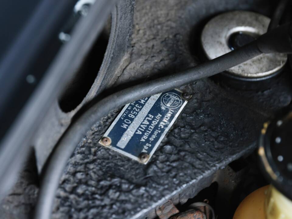 Image 39/50 of Lancia Flavia 1800 (1965)