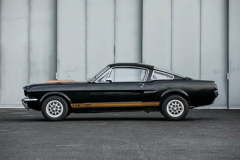 Image 5/38 of Ford Shelby GT 350H (1966)